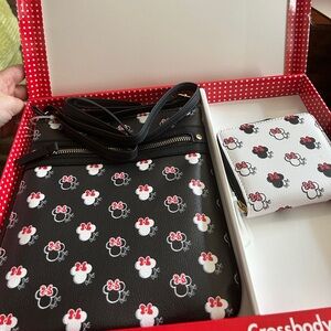 Minnie Mouse Crossbody Bag and Wallet Set - Black and White